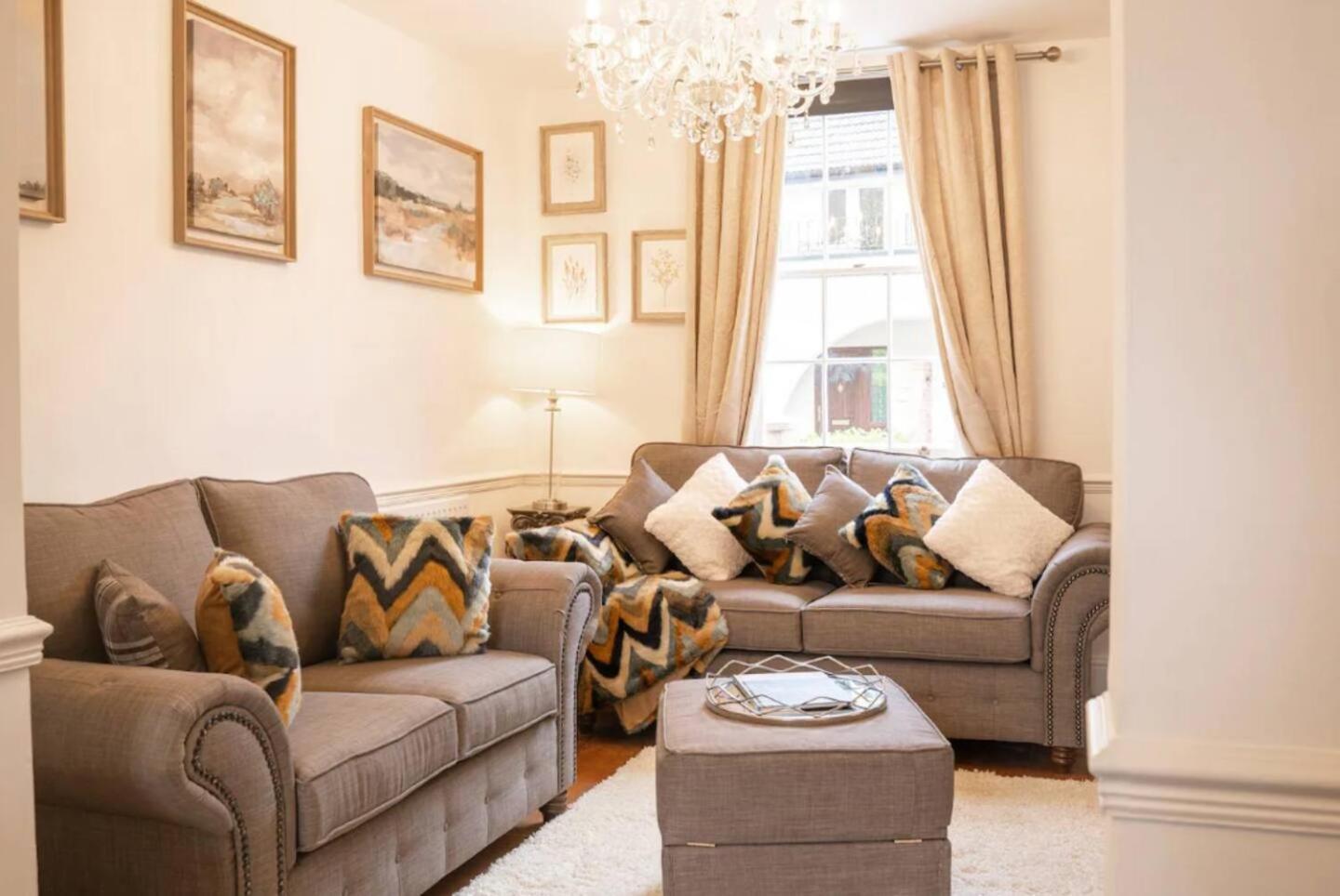 No22 Chester Racecourse Townhouse מראה חיצוני תמונה